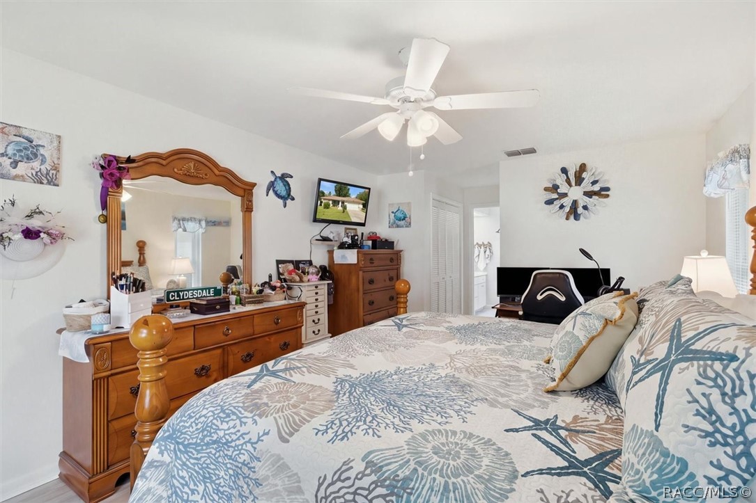 169 W Sugarberry Lane, Beverly Hills, FL 34465