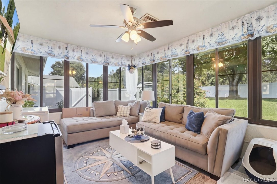 169 W Sugarberry Lane, Beverly Hills, FL 34465