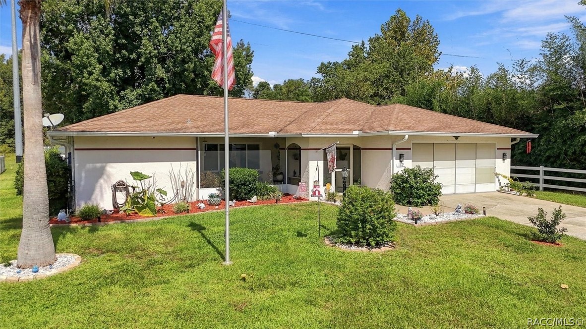 169 W Sugarberry Lane, Beverly Hills, FL 34465