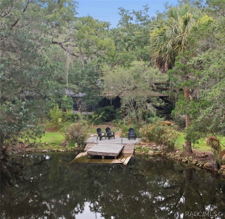 398 S Winterset Avenue, Crystal River, FL 34429