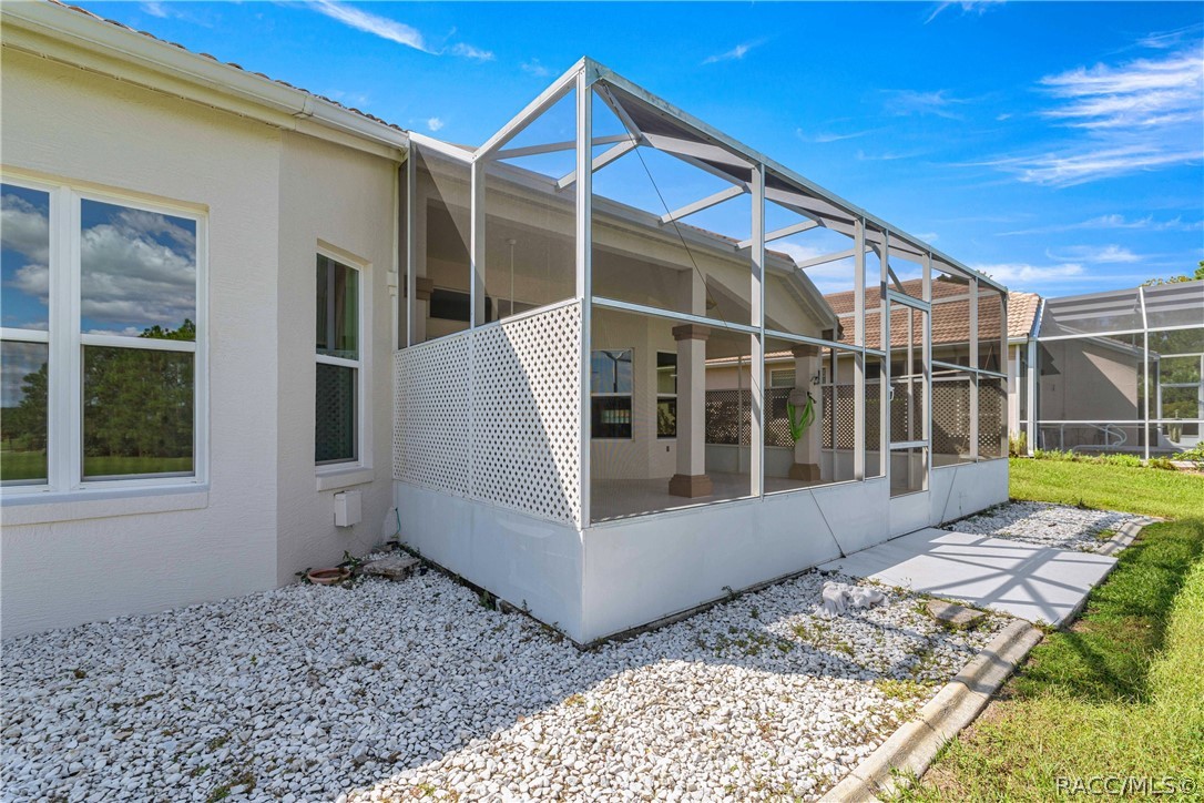 105 W Doerr Path, Hernando, FL 34442
