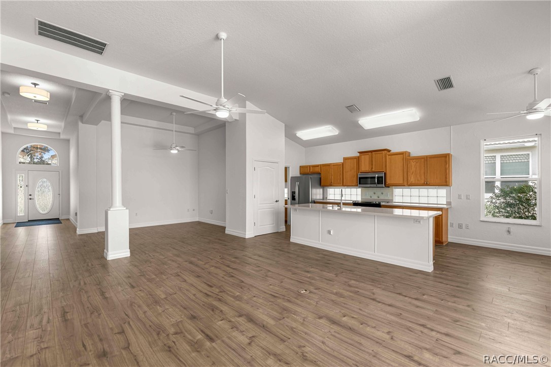 105 W Doerr Path, Hernando, FL 34442