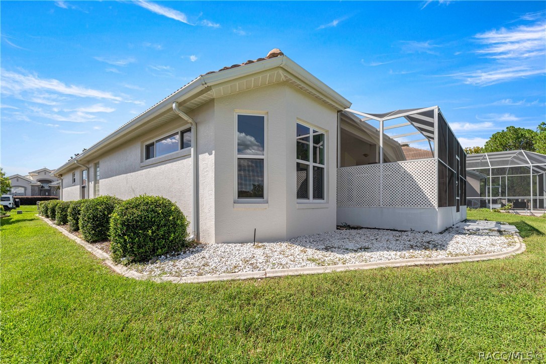 105 W Doerr Path, Hernando, FL 34442