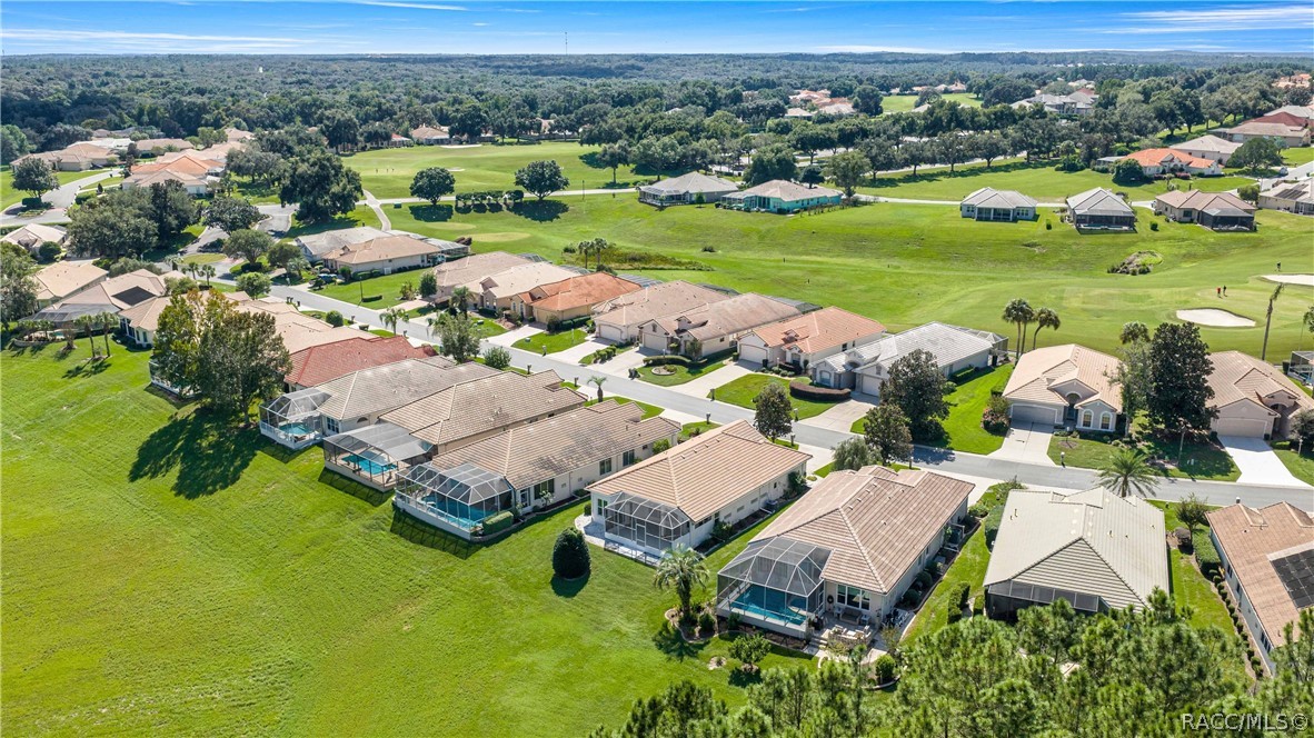 105 W Doerr Path, Hernando, FL 34442