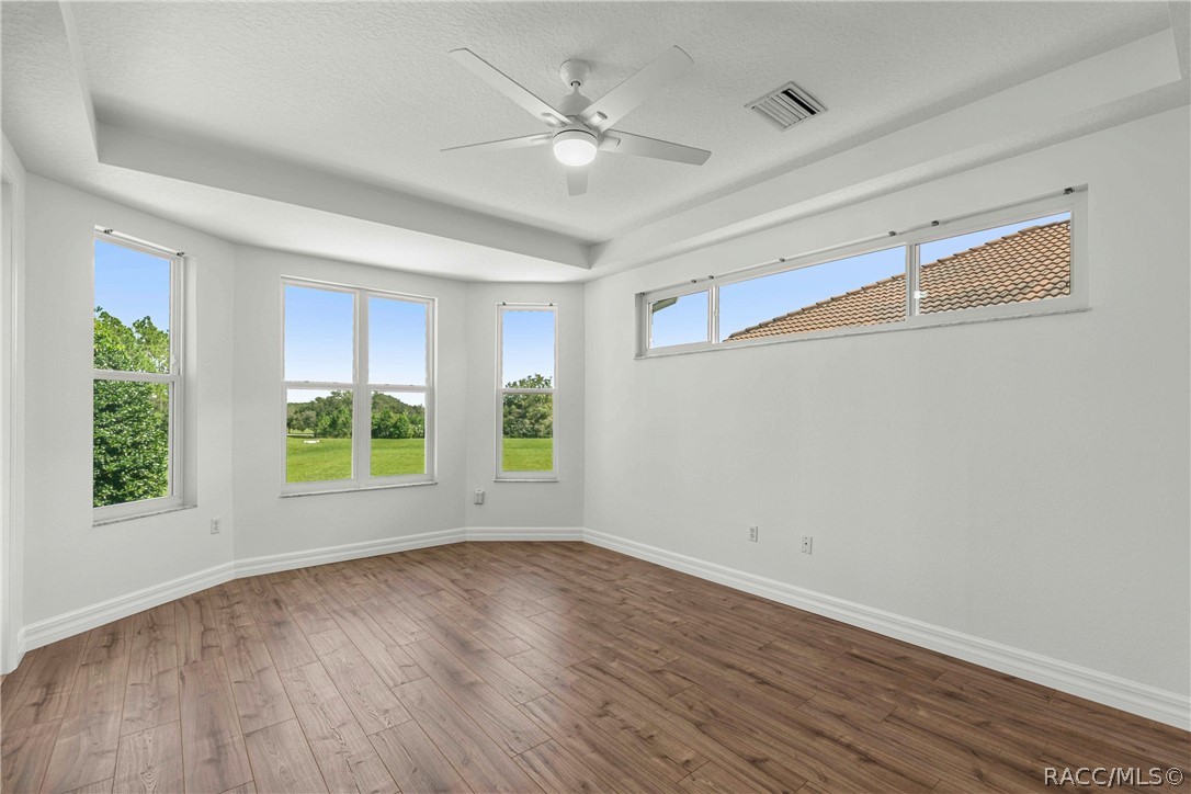 105 W Doerr Path, Hernando, FL 34442