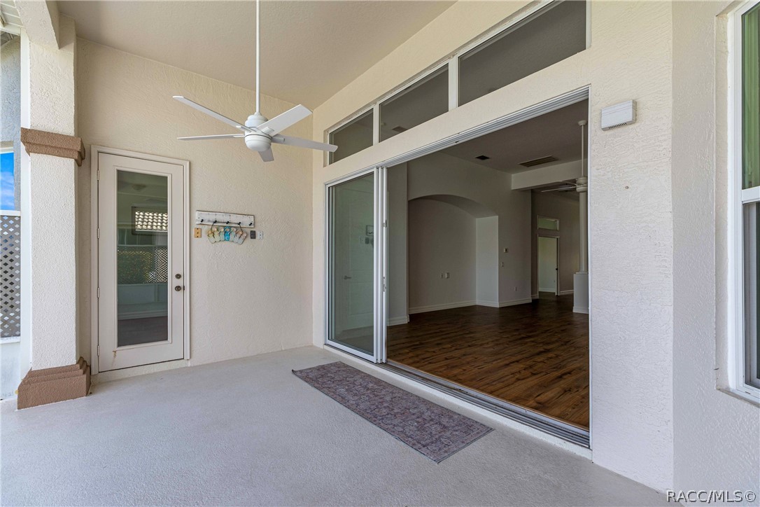 105 W Doerr Path, Hernando, FL 34442