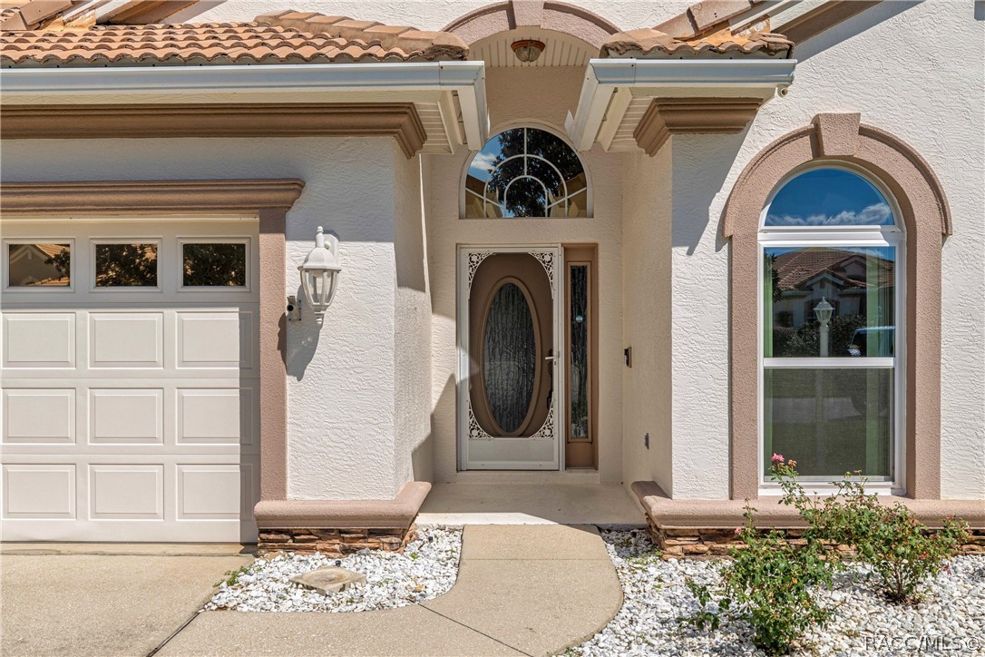 105 W Doerr Path, Hernando, FL 34442