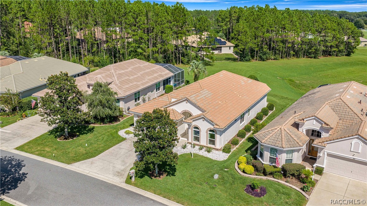105 W Doerr Path, Hernando, FL 34442