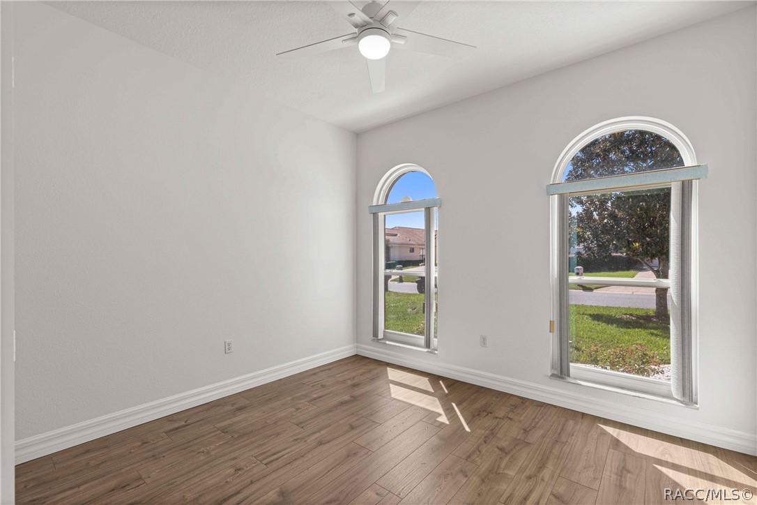 105 W Doerr Path, Hernando, FL 34442