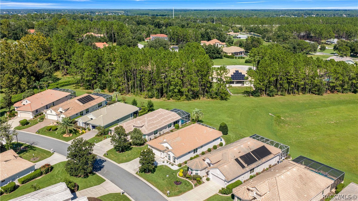 105 W Doerr Path, Hernando, FL 34442