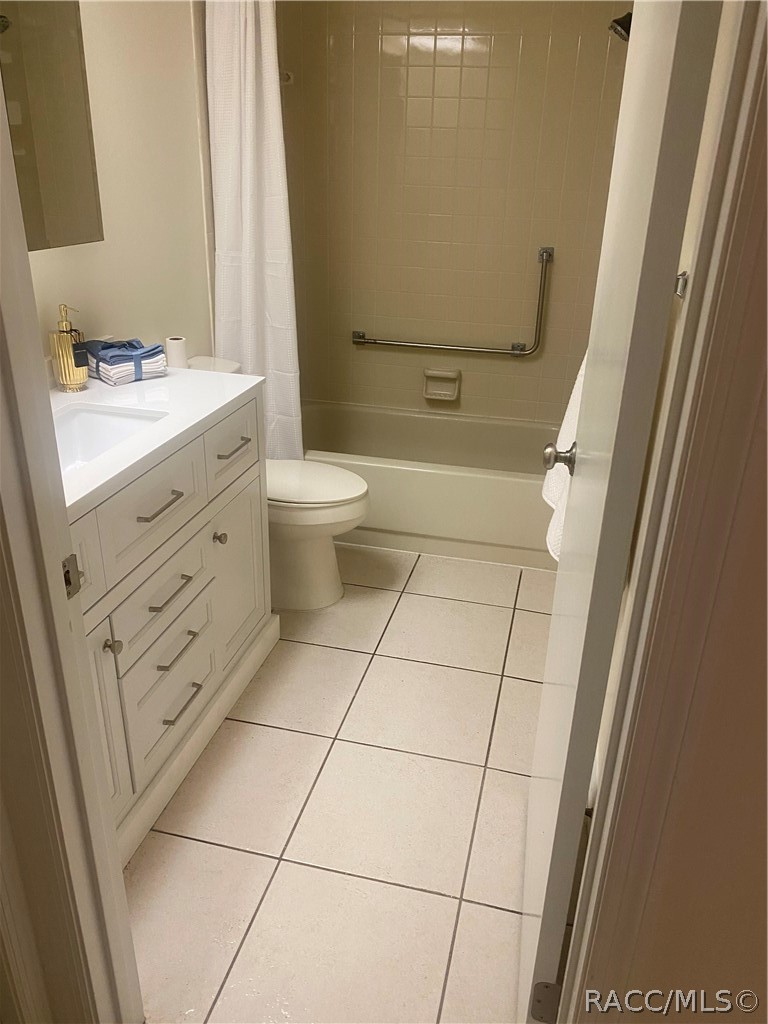 3950 N Huckleberry Point, Beverly Hills, FL 34465