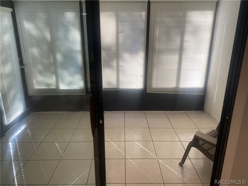 3950 N Huckleberry Point, Beverly Hills, FL 34465