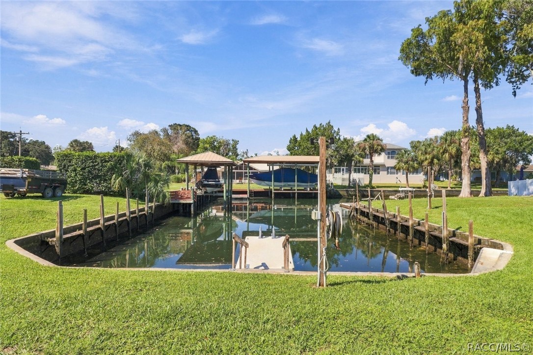 10 SE Kings Bay Drive, #9, Crystal River, FL 34429