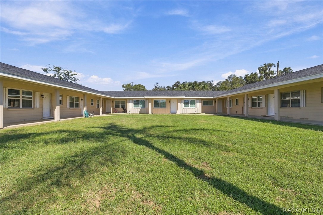 10 SE Kings Bay Drive, #9, Crystal River, FL 34429
