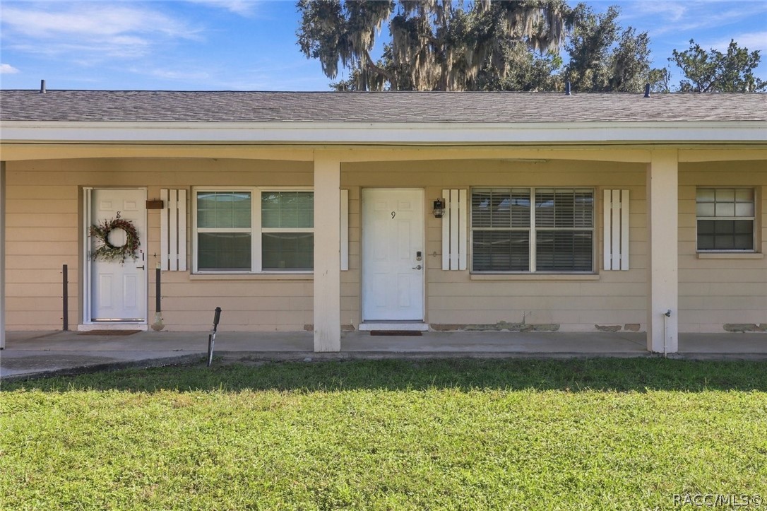 10 SE Kings Bay Drive, #9, Crystal River, FL 34429