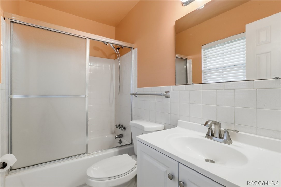 10 SE Kings Bay Drive, #9, Crystal River, FL 34429