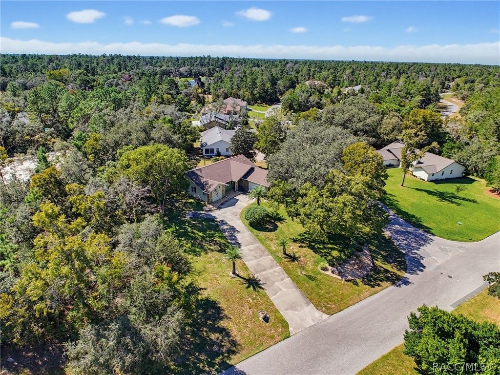 3 Village Center Drive, Homosassa, FL 34446