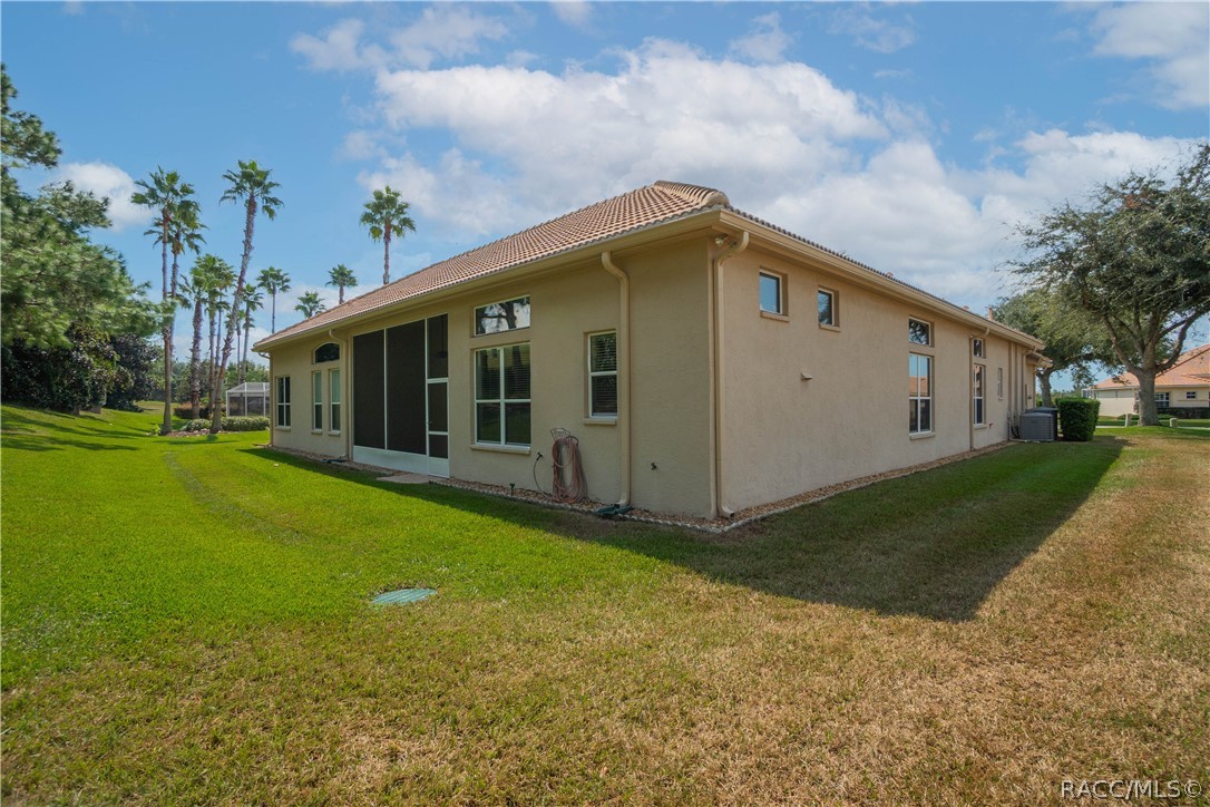 1853 N Eagle Chase Drive, Hernando, FL 34442