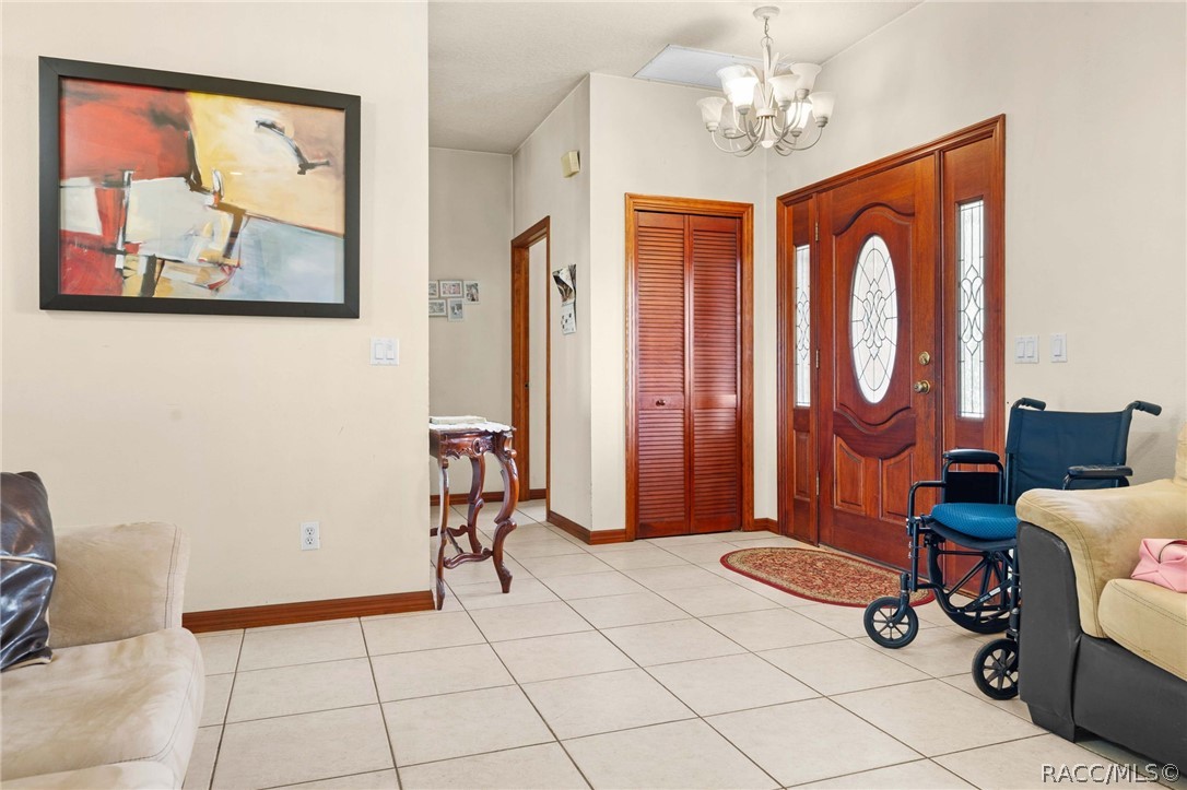 6101 S Nutshell Terrace, Lecanto, FL 34461