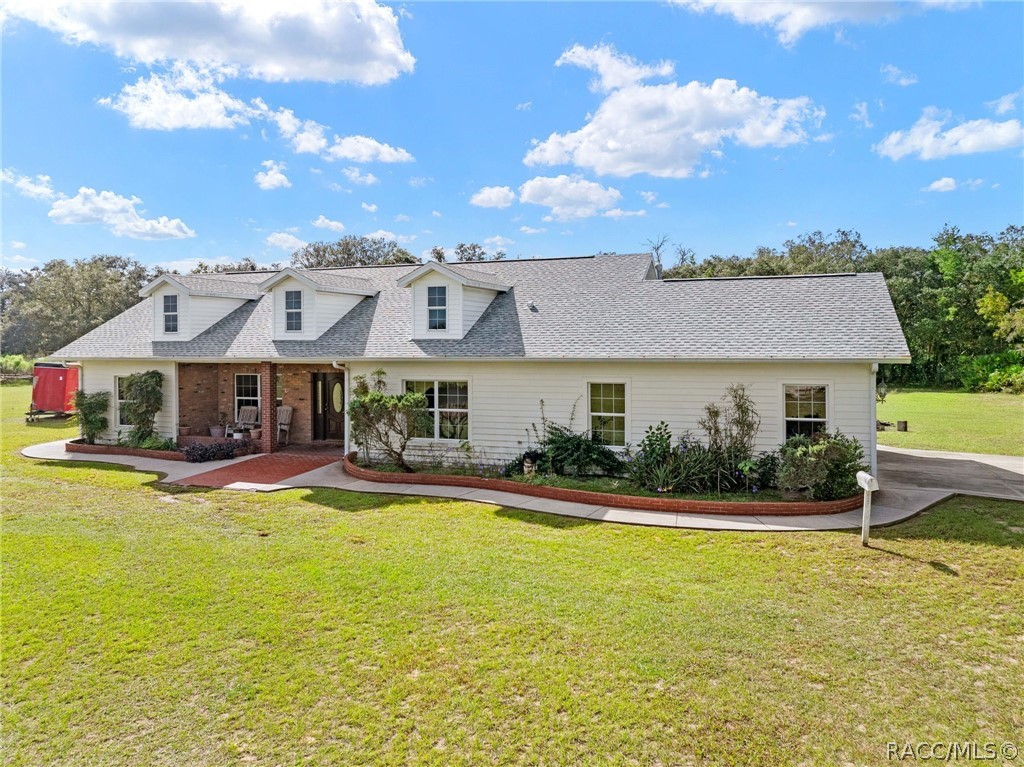 6101 S Nutshell Terrace, Lecanto, FL 34461