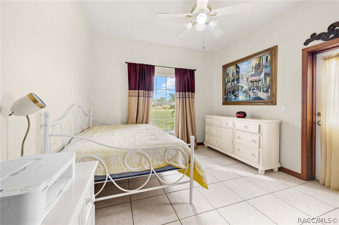 6101 S Nutshell Terrace, Lecanto, FL 34461