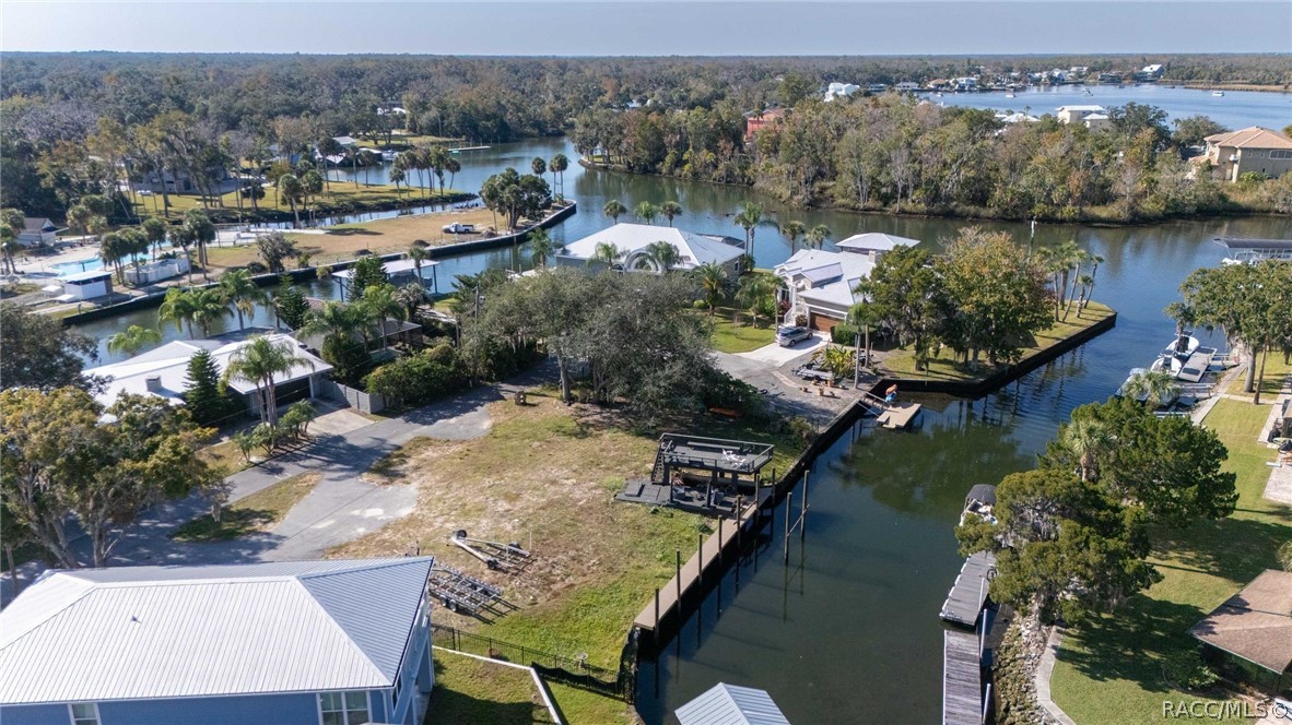 1924 SE 3rd Court, Crystal River, FL 34429 1924 SE 3rd Court, Crystal River, FL 34429