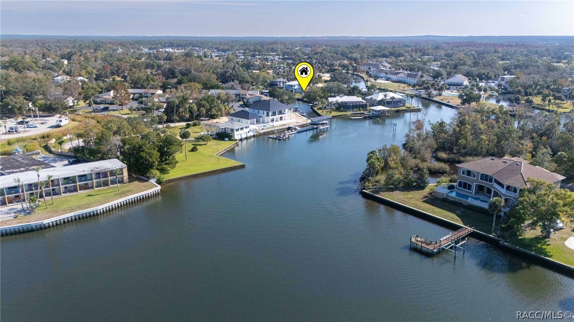 1924 SE 3rd Court, Crystal River, FL 34429