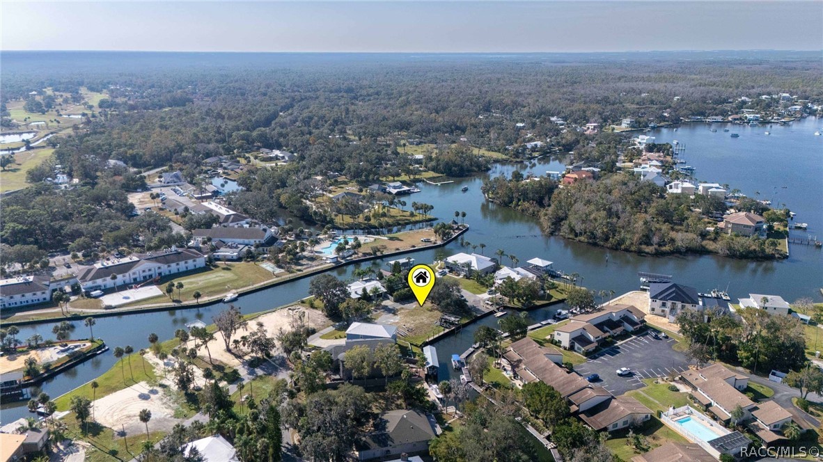 1924 SE 3rd Court, Crystal River, FL 34429