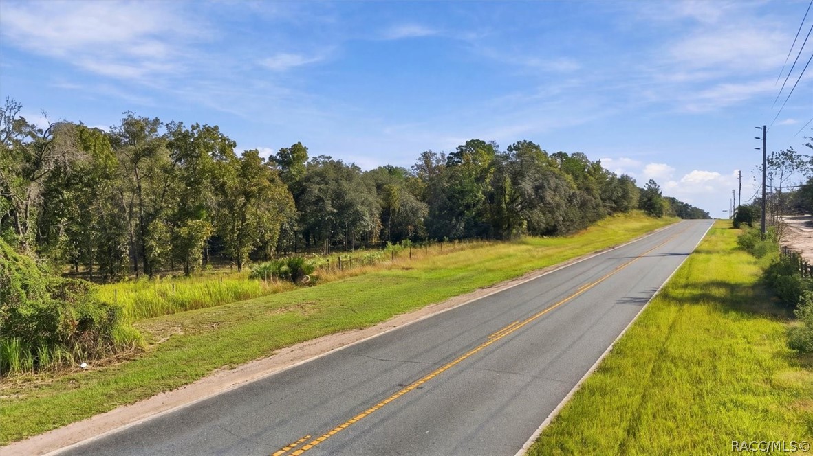 1899 W Cardinal Street, Lecanto, FL 34461