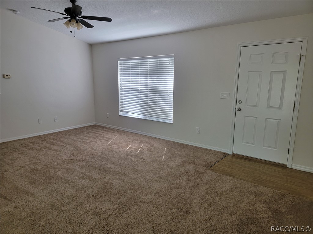 8464 N Bolder Drive, Dunnellon, FL 34434