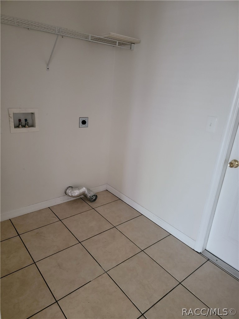8464 N Bolder Drive, Dunnellon, FL 34434