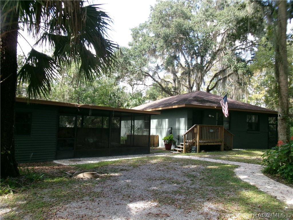 628 S Crabtree Point, Inverness, FL 34450