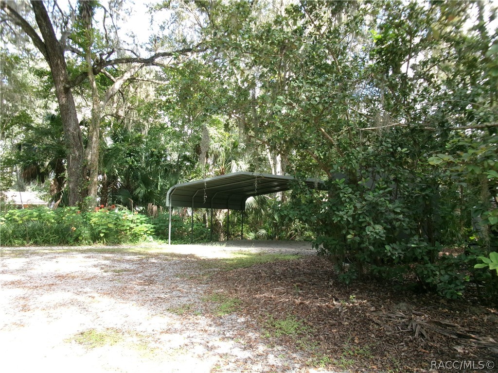 628 S Crabtree Point, Inverness, FL 34450