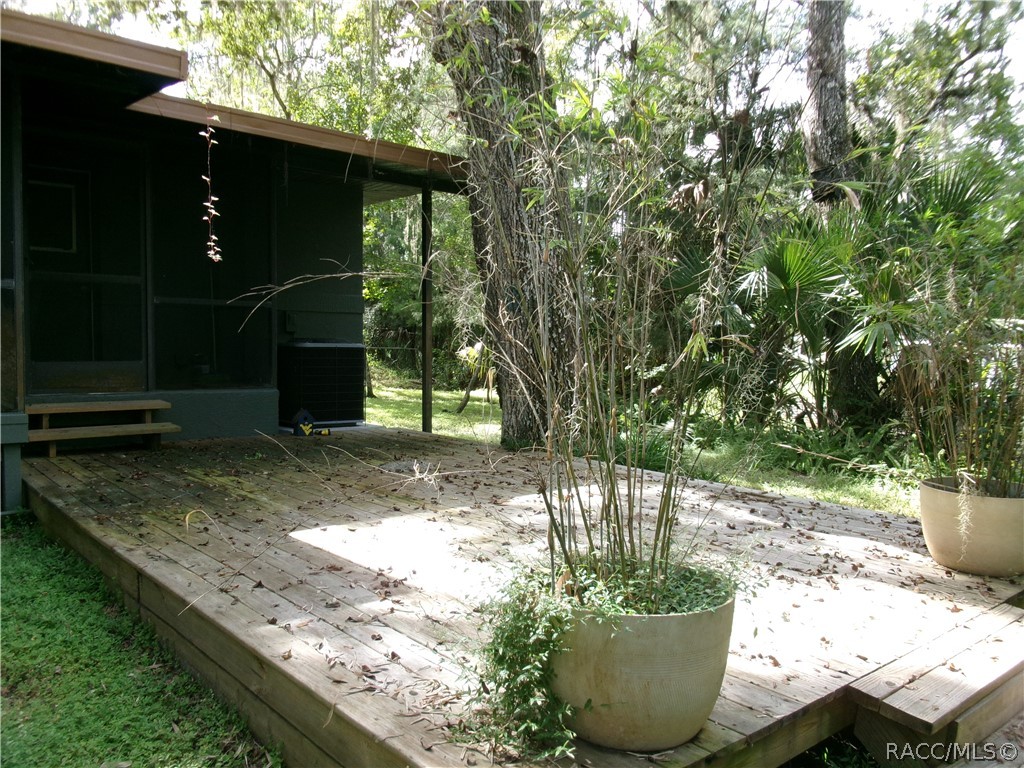 628 S Crabtree Point, Inverness, FL 34450