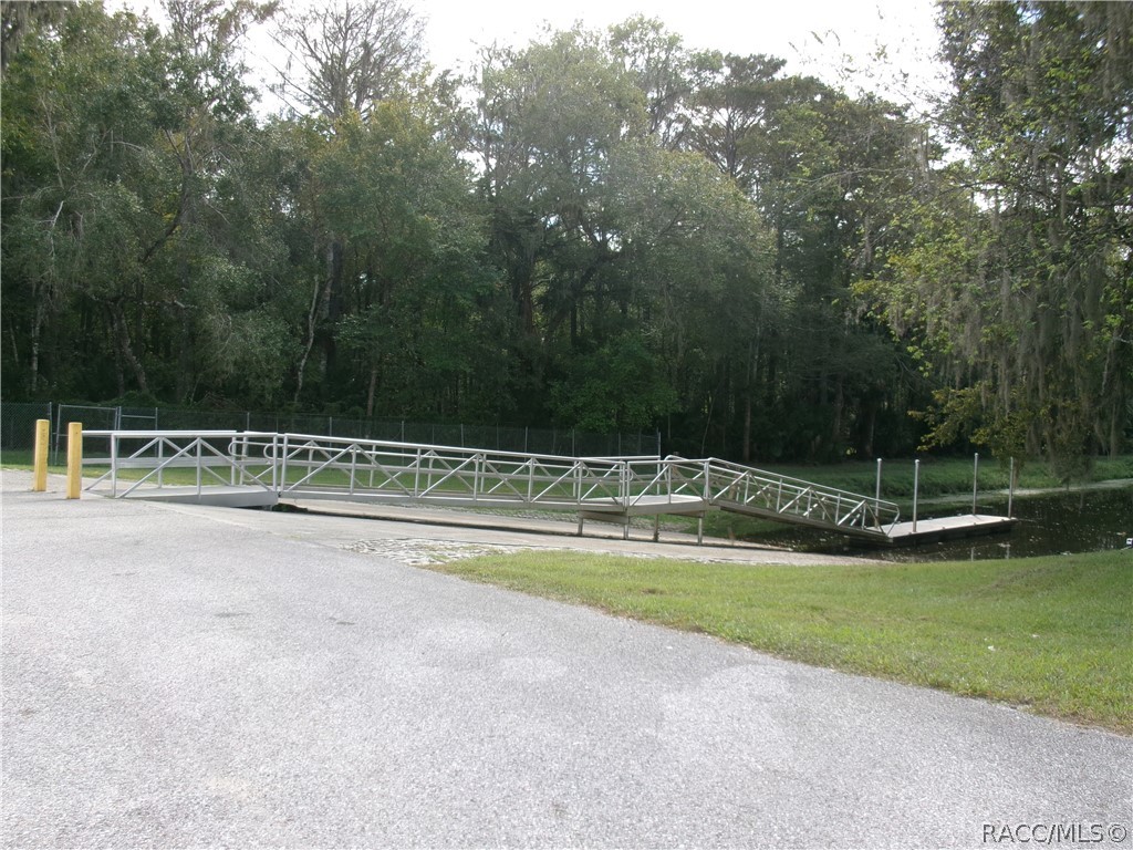 628 S Crabtree Point, Inverness, FL 34450