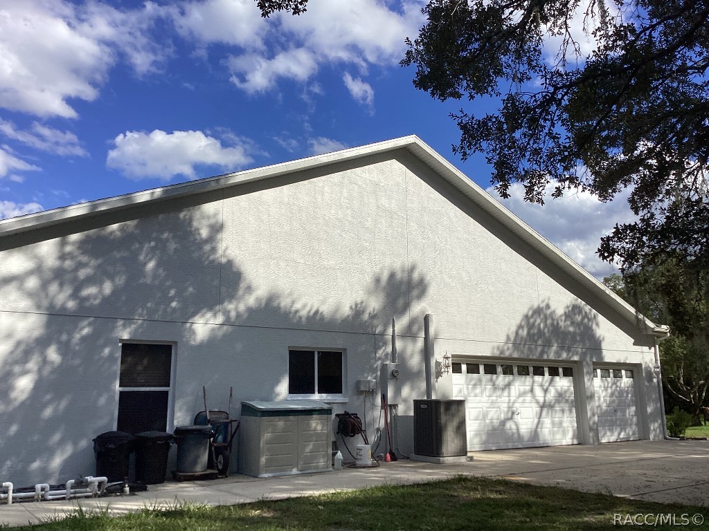 7615 W newcastle Court, Dunnellon, FL 34433