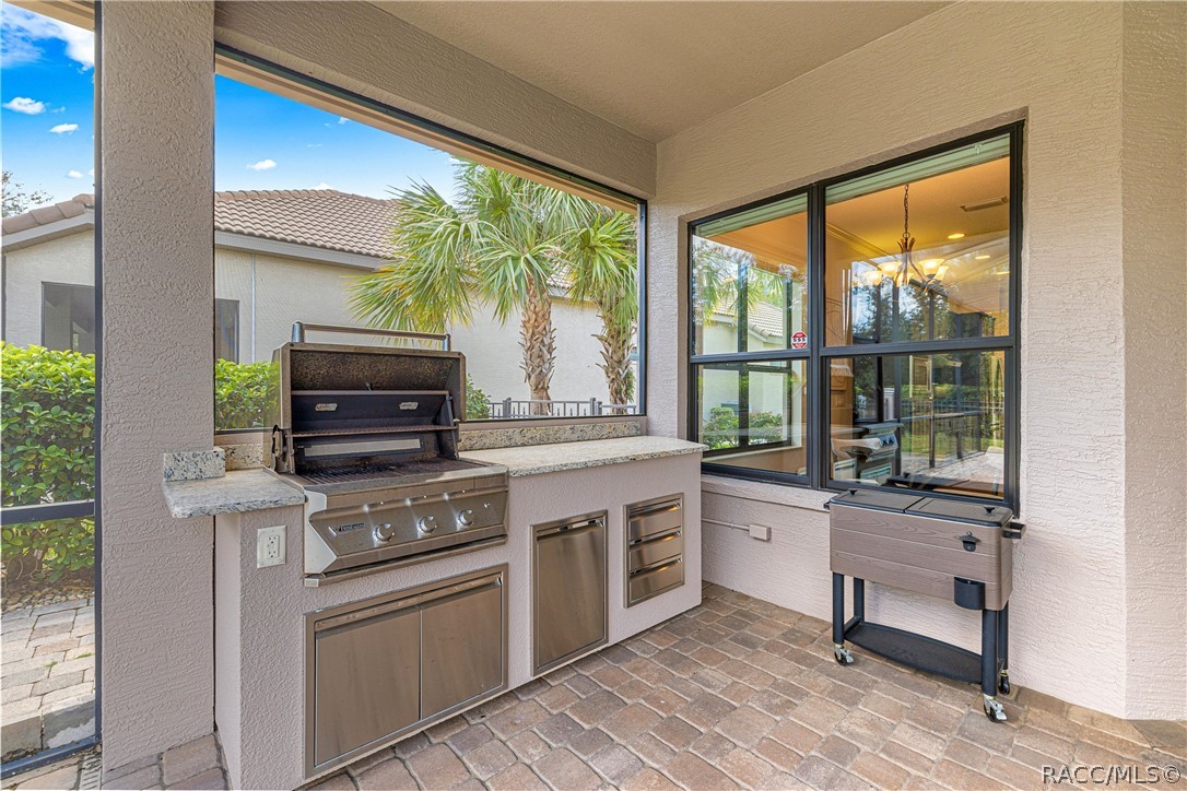 1815 W Herick Court, Hernando, FL 34442