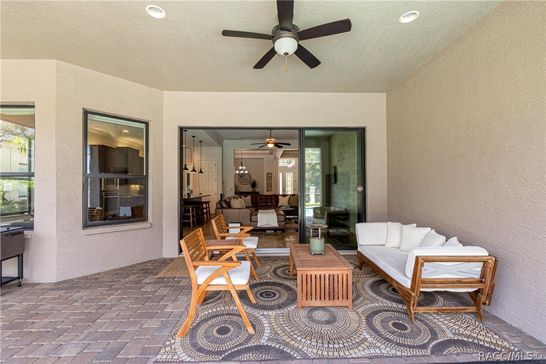 1815 W Herick Court, Hernando, FL 34442