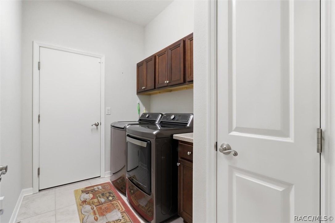 5 Nemesia Court W, Homosassa, FL 34446