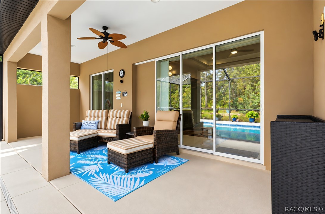 5 Nemesia Court W, Homosassa, FL 34446