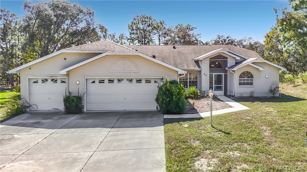 20 Bonnie Court S, Homosassa, FL 34446