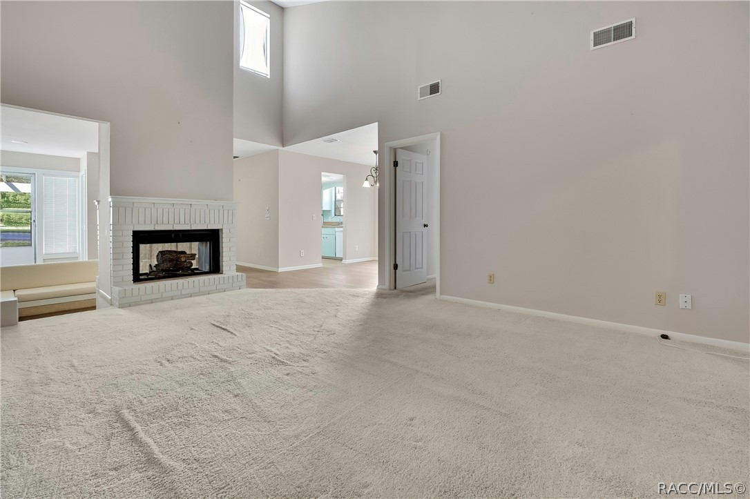 8 Pinewood Gardens, Homosassa, FL 34446