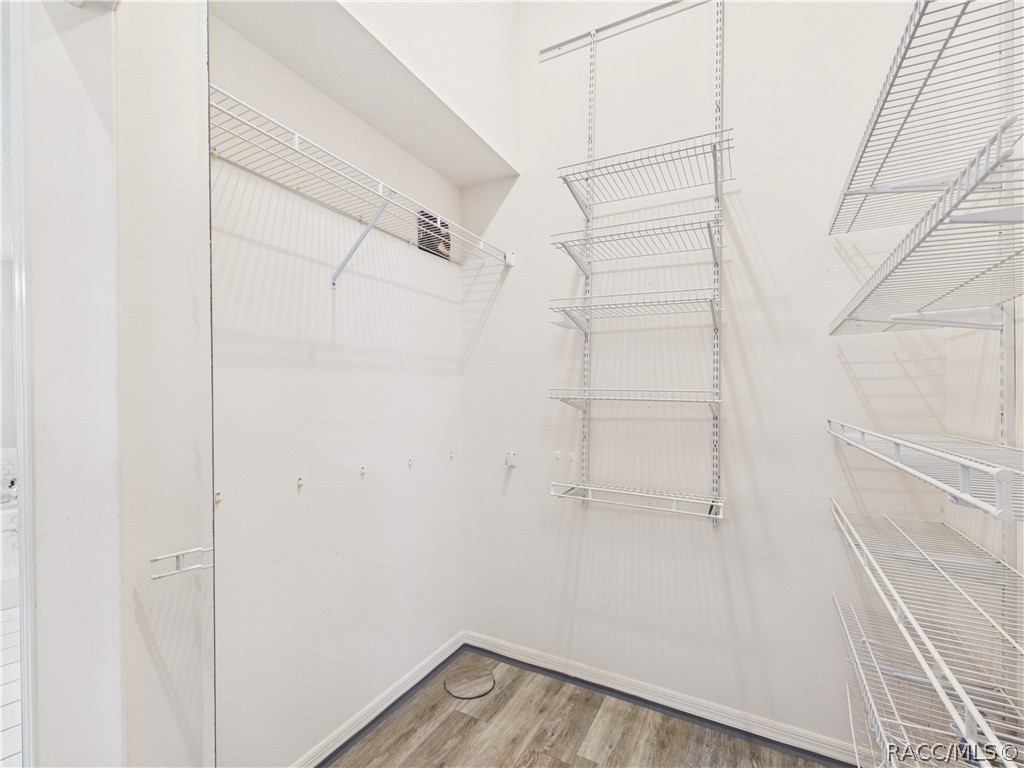 Walk In Closet