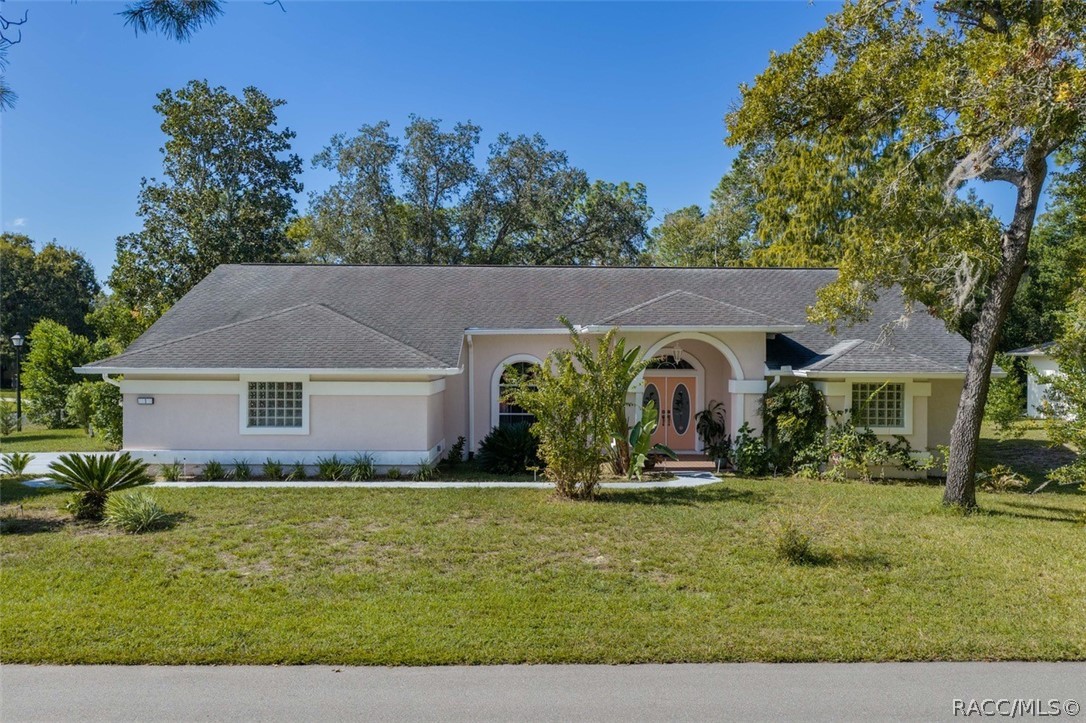 1 Salvia Court W, Homosassa, FL 34446