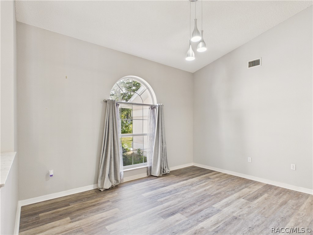 1 Salvia Court W, Homosassa, FL 34446