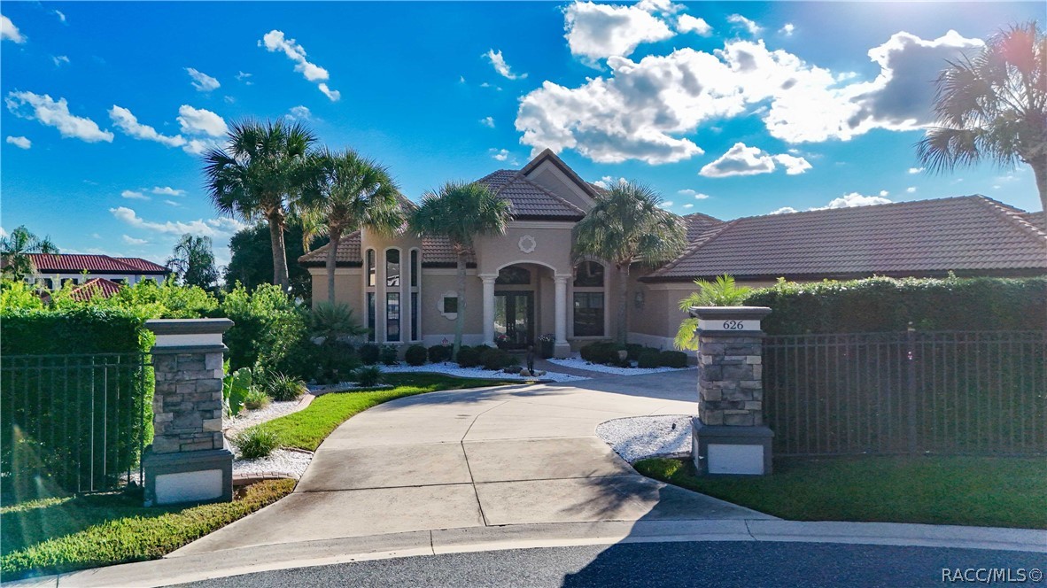 626 W Johnny Pesky Court, Hernando, FL 34442