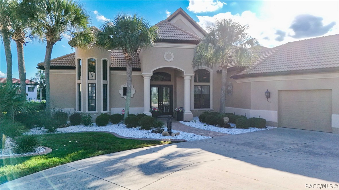 626 W Johnny Pesky Court, Hernando, FL 34442