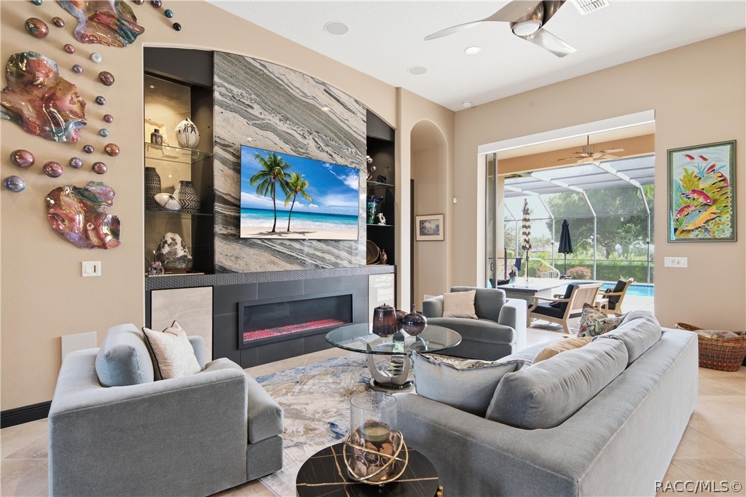 626 W Johnny Pesky Court, Hernando, FL 34442