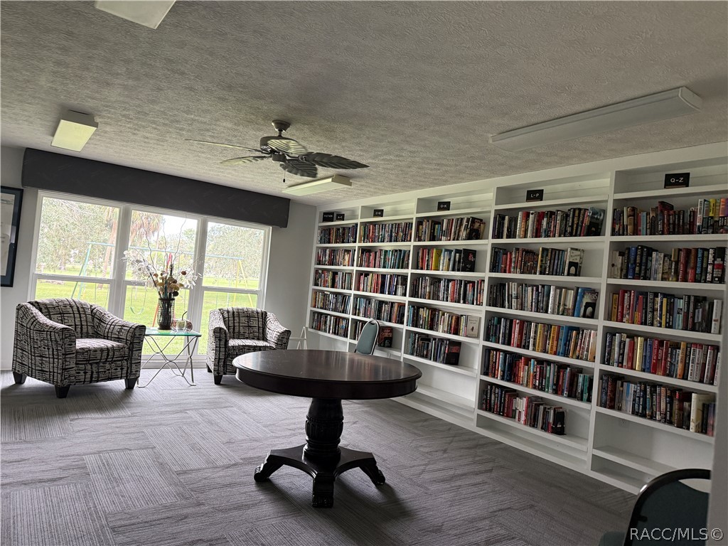 5222 S Riverview Circle, Homosassa, FL 34448