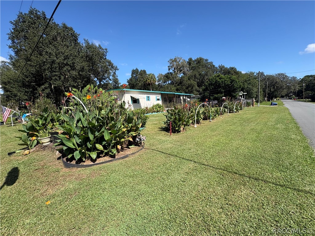 7951 E Partridge Lane, Floral City, FL 34436